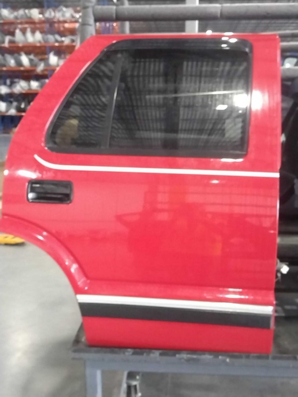 1996 Chevrolet Blazer S10/Jimmy S15 Right Rear Door OEM Used 568636 165K Miles