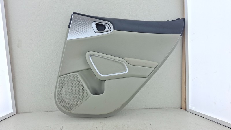 2020-2022 KIA SOUL REAR RIGHT SIDE DOOR PANEL TRIM COVER GRAY OEM