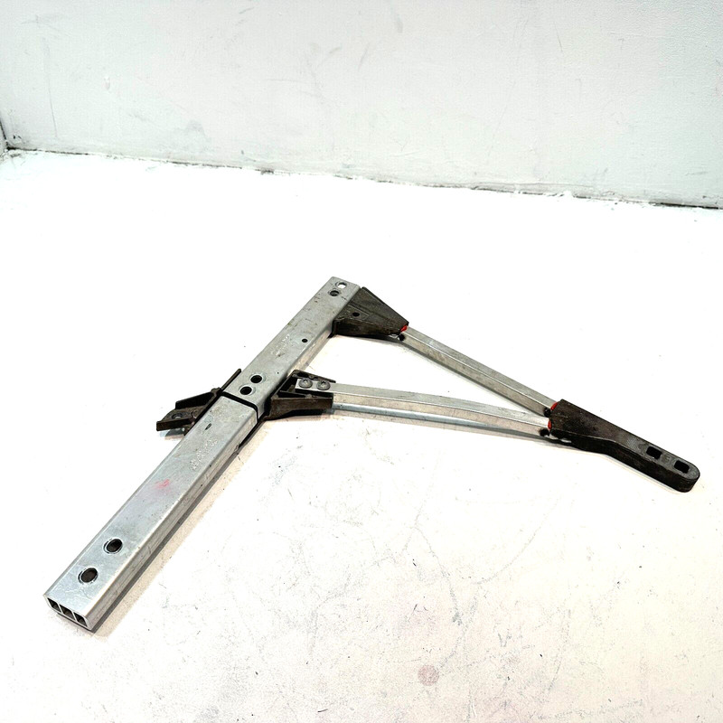 Mercedes-Benz S550 2014-2017 Front Passenger Side Fender Strut Bar Brace OEM