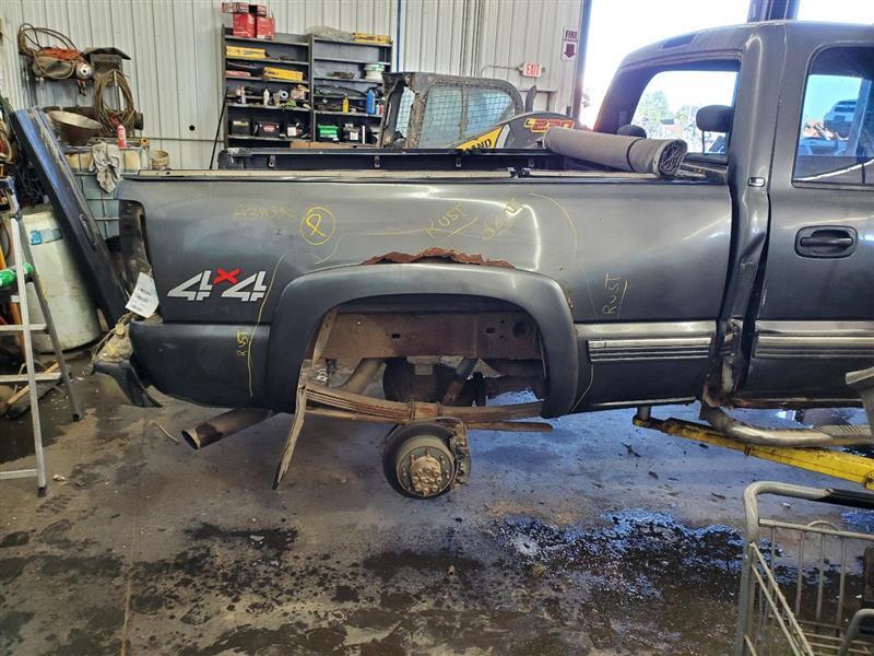 Pickup Box Classic Style Creased Door Skin Fits 99-07 SIERRA 1500 PICKUP 273185