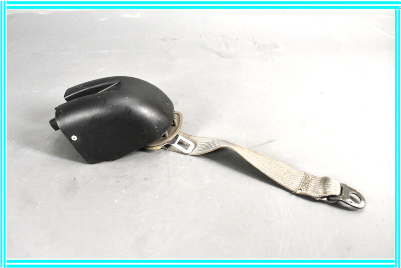 HUMMER H2 REAR RIGHT PASSENGER SIDE SEAT BELT SEATBELT RETRACTOR OEM 2003