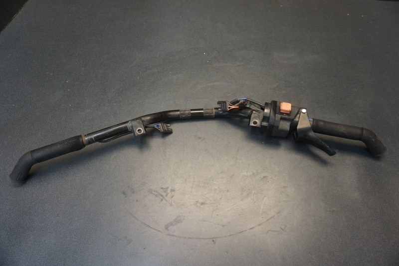 2006 Polaris OEM Handlebar w/ Throttle & Wiring Ass'y FST Switchback