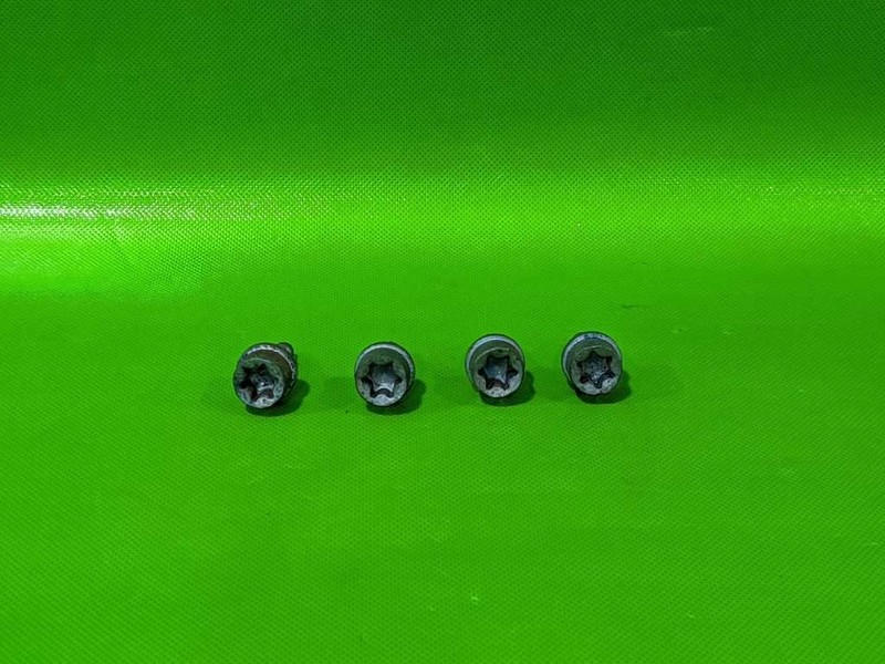 13-15 MERCEDES BENZ C350 TORQUE CONVERTER BOLTS BOLT (SET OF 4) OEM 3991-78