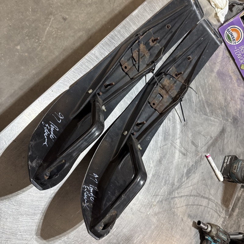 1996 - 1997 Arctic Cat ZRT, powder Extreme 600 Oem Plastic Skis