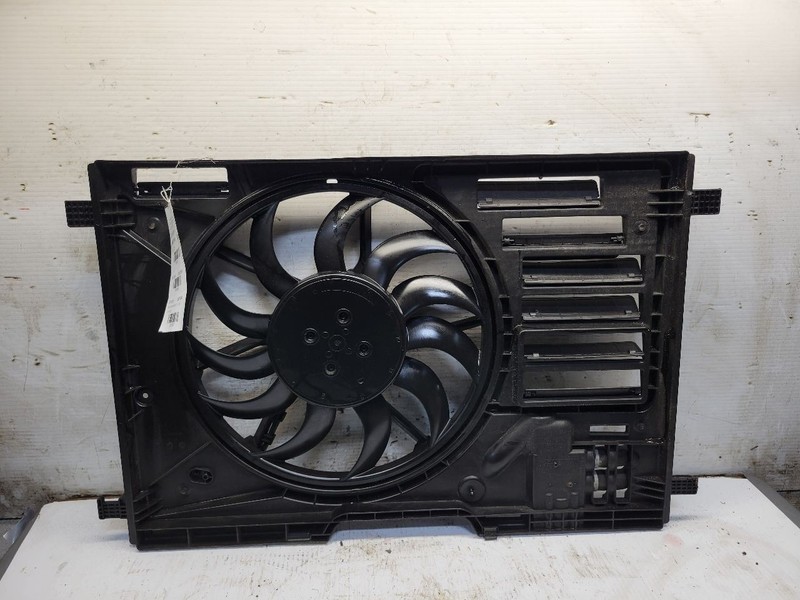 Radiator Fan Motor Fan Assembly Fits 17-19 ESCAPE 1529125