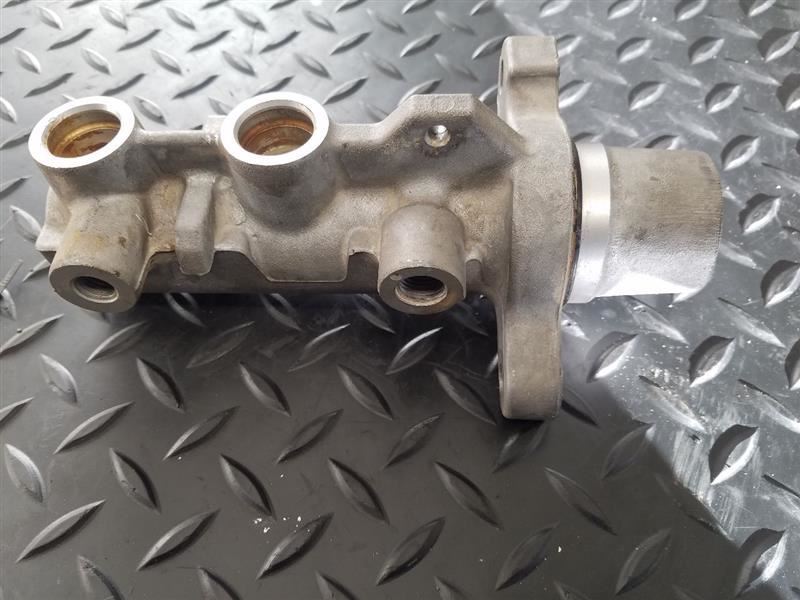 13-16 Ford F250SD F350SD Brake Master Cylinder Vacuum Booster OEM DC3Z-2140-D