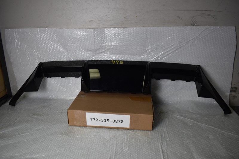 BMW M2 AUTOMATIC COUPE REAR LOWER BUMPER COVER 2023-2025 OEM 51 12 8081238