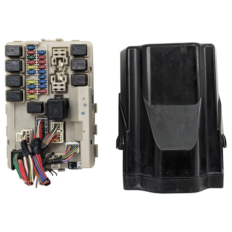 06-10 Infiniti M35 M45 IPDM Power Distribution Module Fuse Box 284B7EG000 dmg*
