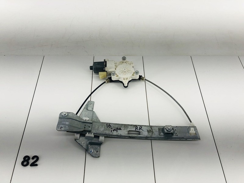 14-16 CHEVROLET IMPALA LIMITED REAR RIGHT PASSENGER SIDE WINDOW REGULATOR OEM