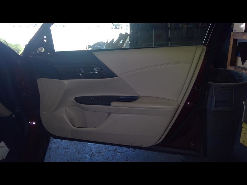 2016 ACCORD Passenger Right Front Door Trim Panel 1628175