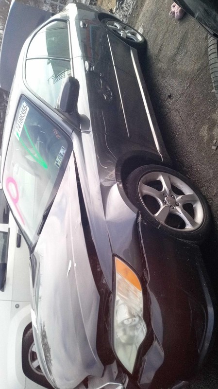 Used Front Left Door Glass Front fits: 2009 Subaru Legacy Front Left Grade A