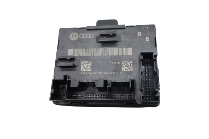 11-17 Volkswagen VW Touareg Front Right Side Door Window Control Module Unit OEM
