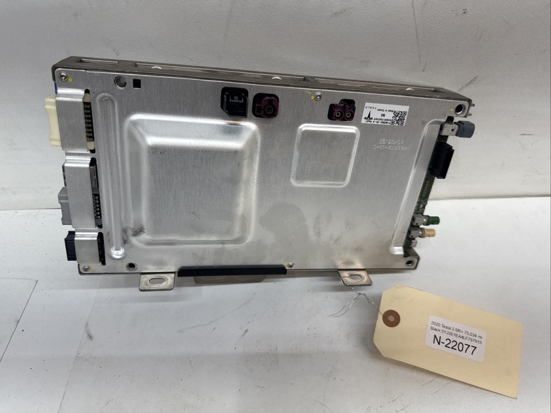 ⚡️18-20 TESLA 3 MCU MEDIA COMPUTER INTEL 1462554-00-L22077 U1