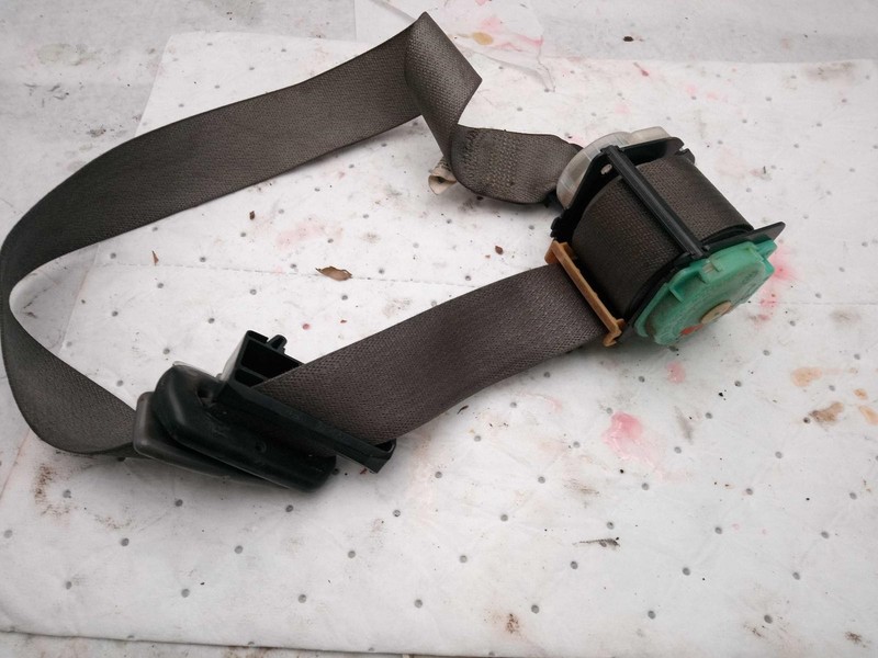 2006 Chevrolet Express 1500 Van OEM Used Seat Belt White 19181651