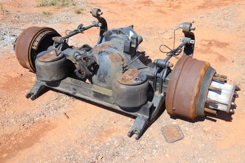 2009 KENWORTH T2000 REAR FIRST AXLE DIFF ASSEMBLY W/ WHEEL HUB OEM