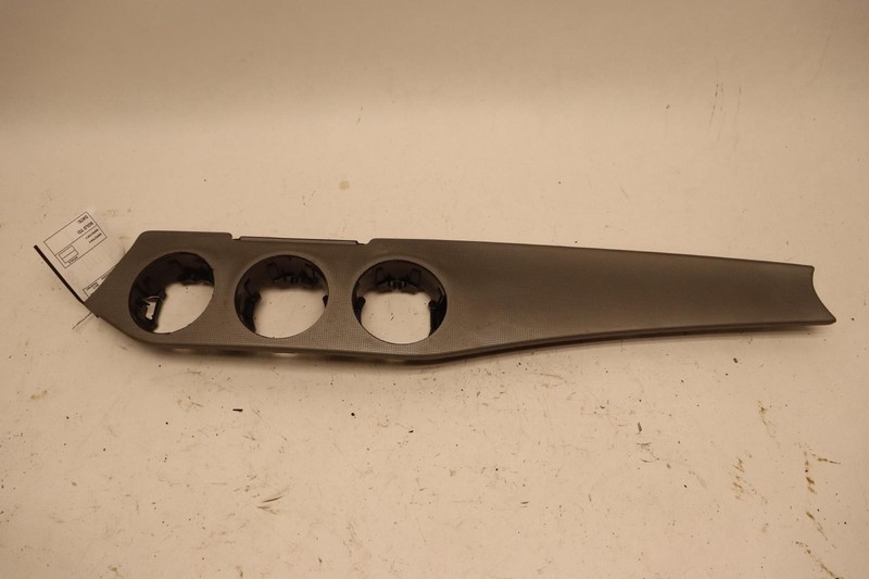 2014-2019 MERCEDES CLA250 C117 CENTER DASHBOARD AIR VENT BEZEL TRIM PANEL OEM