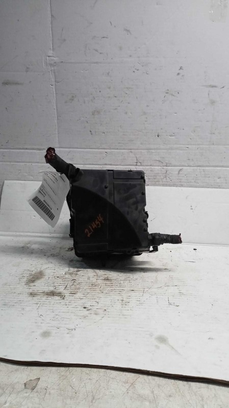 2018 Hyundai Santa Fe Fuse Box OEM Black 2.0L 912004Z364 100K Miles