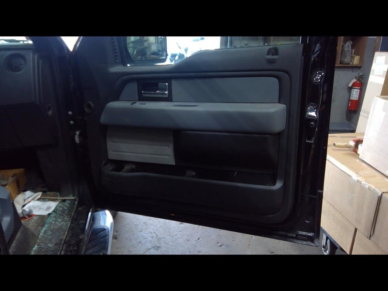 2014 F150 Passenger Right Front Door Trim Panel 1577472