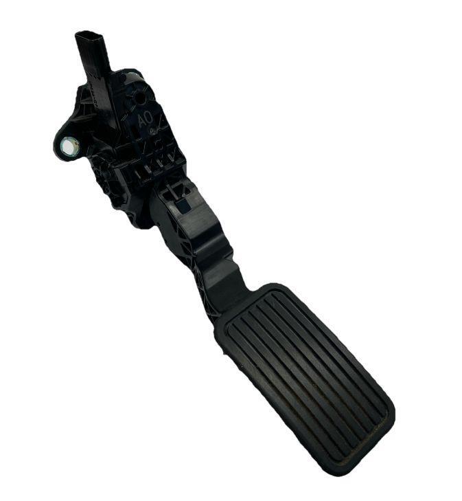 Acura RDX accelerator pedal 2018 pedal assembly OEM 2700000530