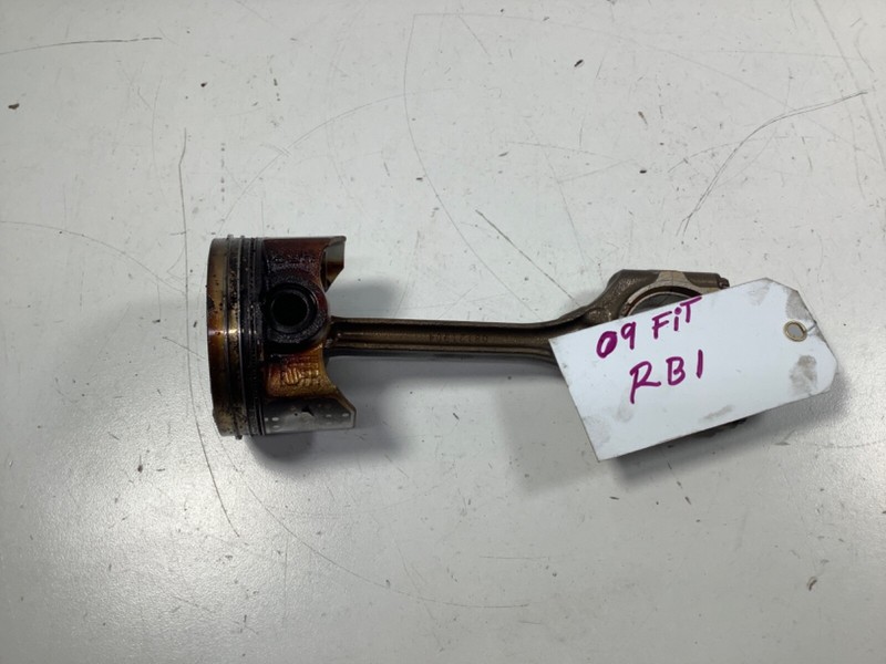 09-13 Honda Fit Piston RB1 & Connecting Rod 13010-RB1-000 OEM