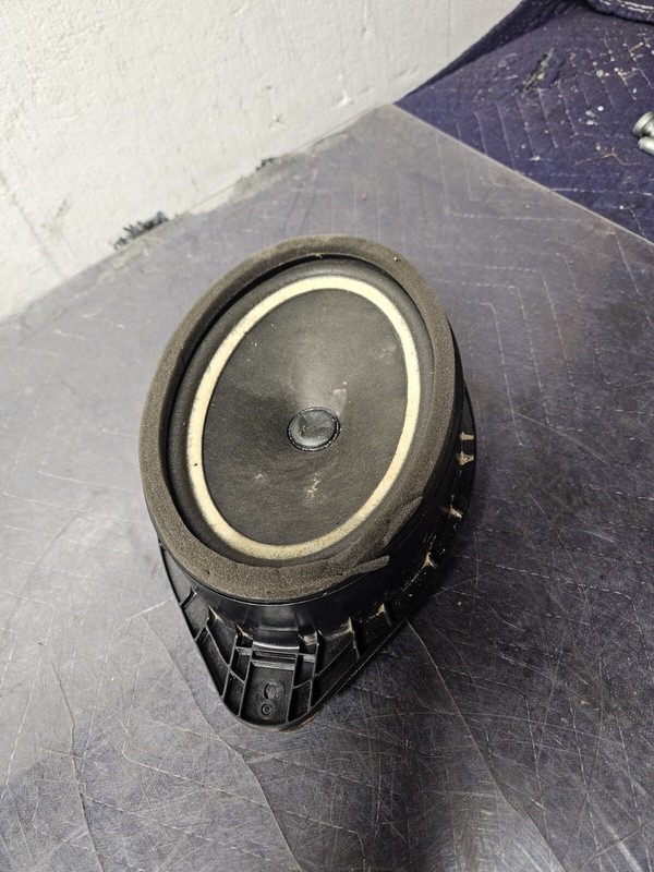 CHEVROLET COLORADO FRONT LEFT DRIVER SIDE DOOR AUDIO SPEAKER OEM 2015 - 2022 💎