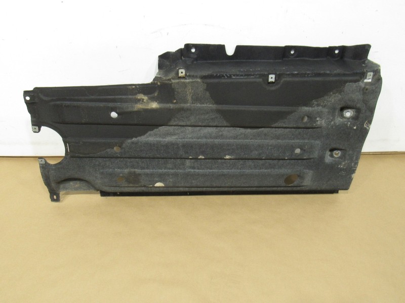 15-18 Porsche Macan 2015 Front Right Passenger Underbody Splash Shield Guard :A