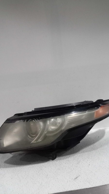 2012 Land Rover Evoque Right Headlight Assembly Black OEM 126231 134K Miles