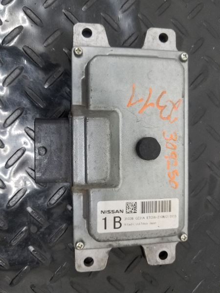 2010 Nissan Rogue FWD Transmission Control Module (CVT) OEM 31036-CZ30B