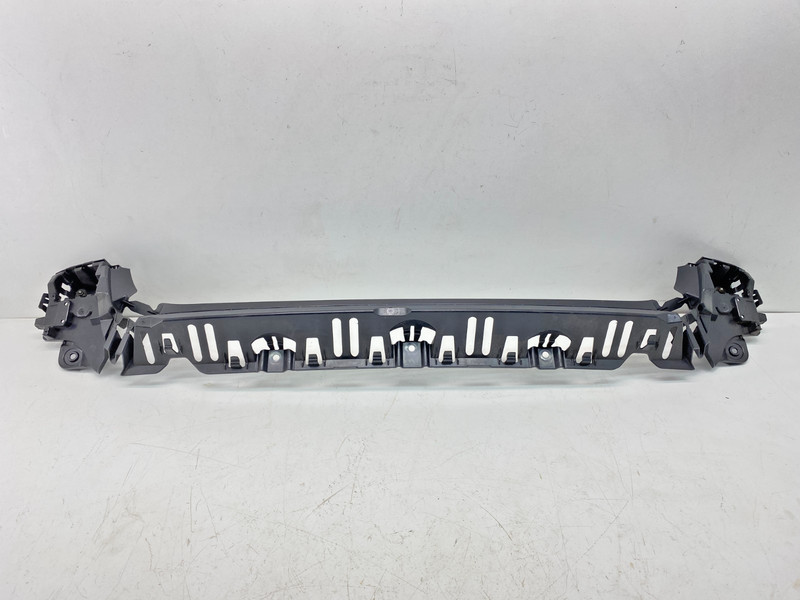 17-19 BMW F34 330 340 xDrive Rear Bumper Bottom Center Guide Bracket Mount OEM ✅