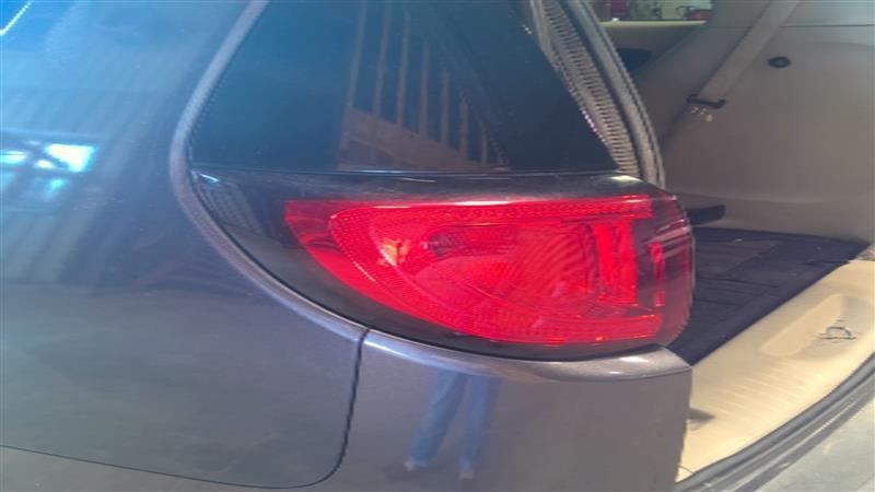 Driver Tail Light Incandescent Lamps Fits 17-19 PACIFICA 3329278