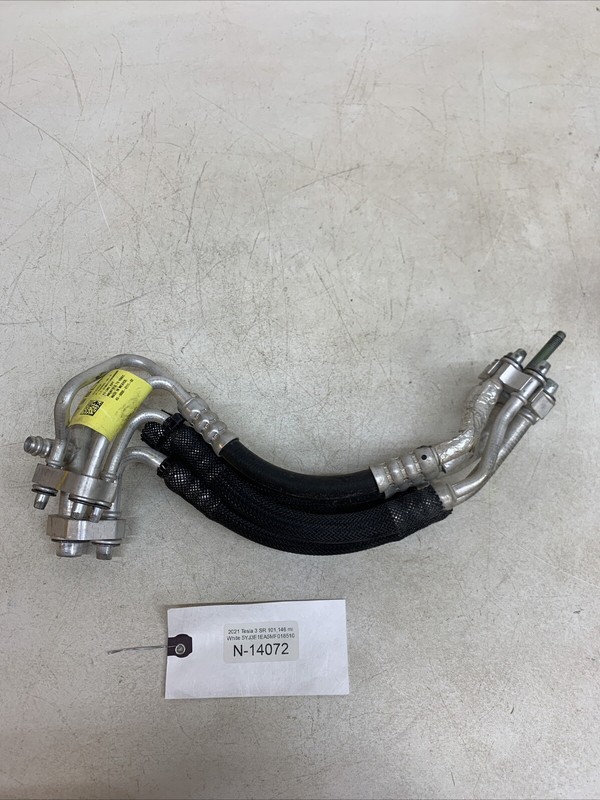 ⚡️17-22 TESLA MODEL 3 AC MANIFOLD HVAC LINE TUBE 1555055-00-D 14072 S24