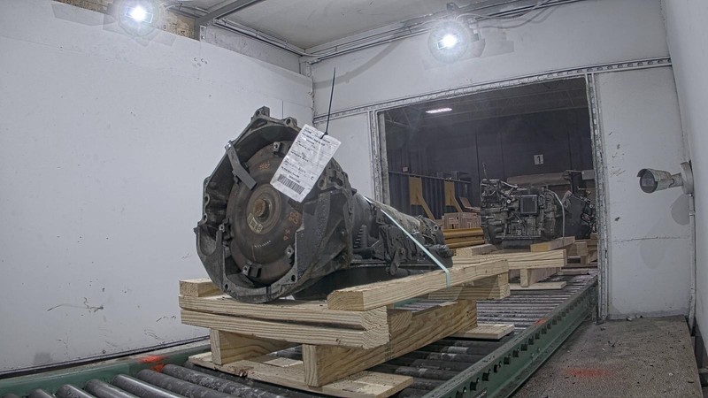 2004 GMC SIERRA 2500 MANUAL TRANSMISSION ASSEMBLY 4WD 285K MILES OEM