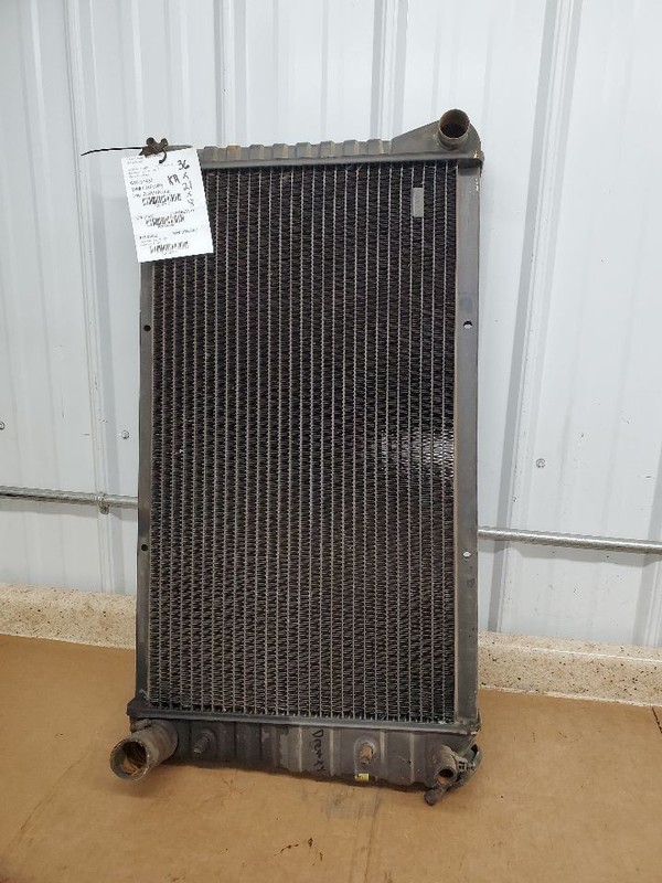 Radiator With AC Fits 71-74 CADILLAC 297139