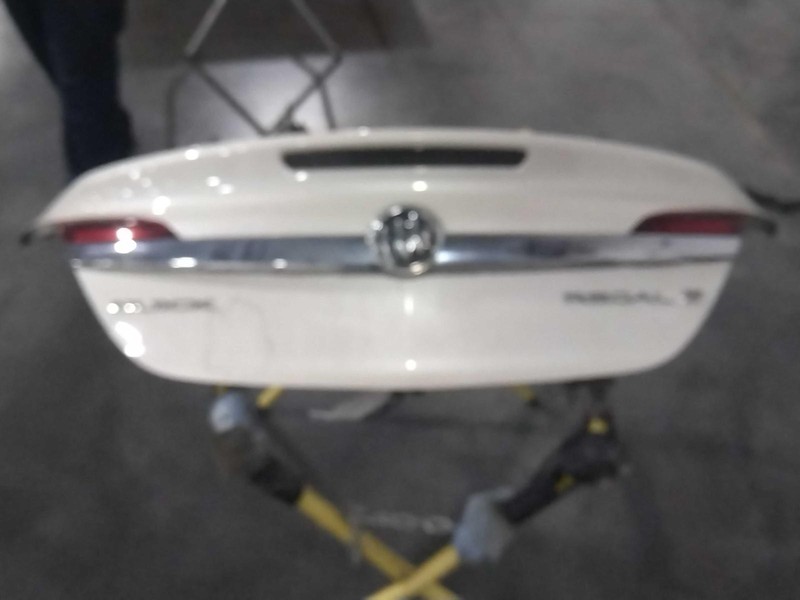 Buick Regal 2015 Trunk Lid WHITE 22756313 8825