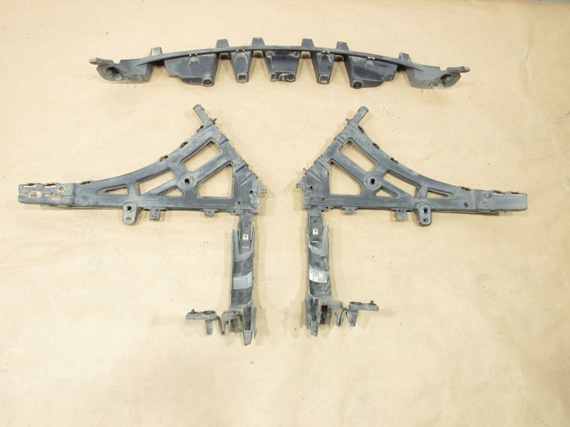17-20 Jaguar F-Pace 2018 Rear Bumper Support Mount Bracket Set 3 PCS ; :Y
