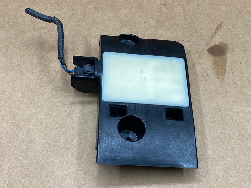 17-20 JAGUAR F-PACE REAR LEFT DRIVER SIDE BLIND SPOT CONTROL MODULE OEM LOT791