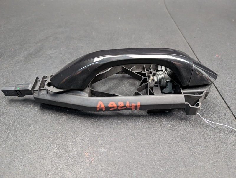 Front Right Door Outside Handle Assy 2019 Audi A7 4N0837208AGRU 2020 2021 - 2024