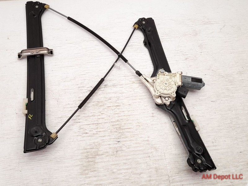 2011 BMW X5 E70 35i 50i Front Left Driver Window Regulator w Motor