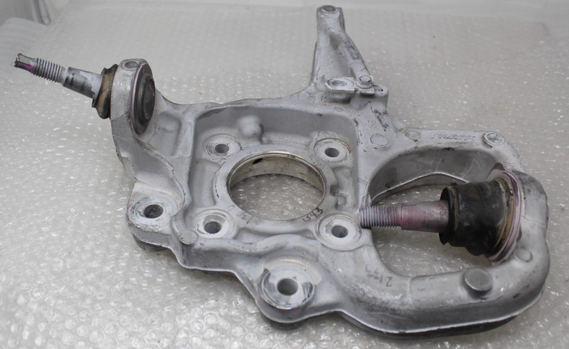 2024+ Tesla Cybertruck Rear Left Wheel Suspension Knuckle 1250411-00-DOEM