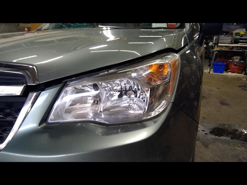 Driver Headlight Chrome Background Halogen Fits 14-16 FORESTER 1302800