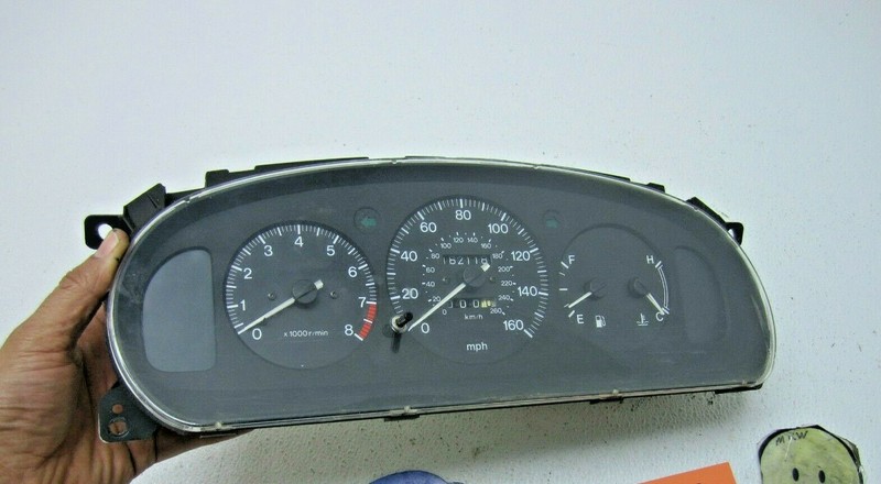 SPEEDOMETER DASH TACH GUAGE ODOMETER 2.5L V6 162K for 99 00 MAZDA MILLENIA