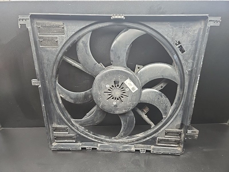 17-19 ALFA ROMEO GIULIA 2.0L ENGINE RADIATOR COOLING FAN OEM