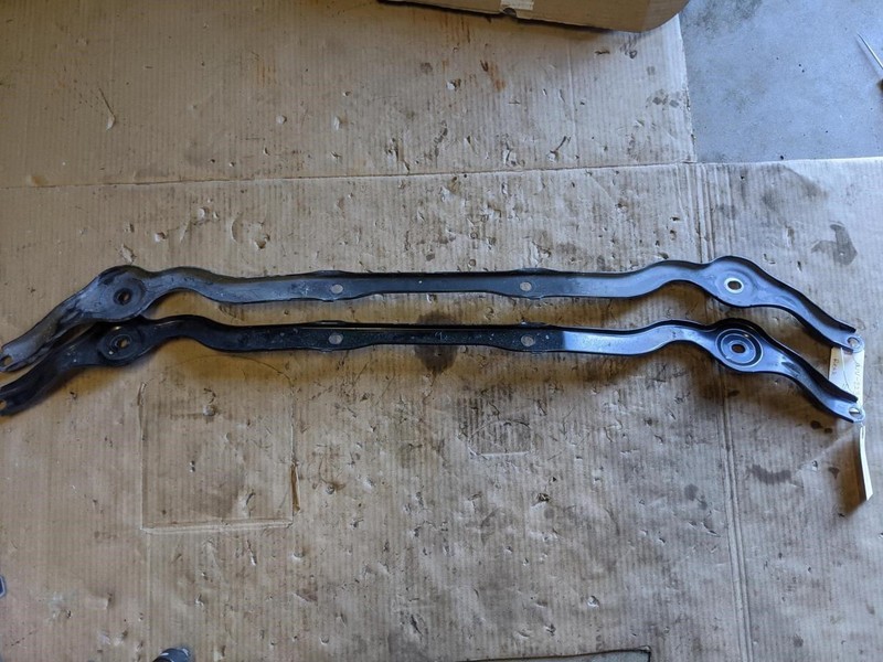 1PC Rear Crossmember Brace Bracket 2017 Subaru Outback 2015 - 2019