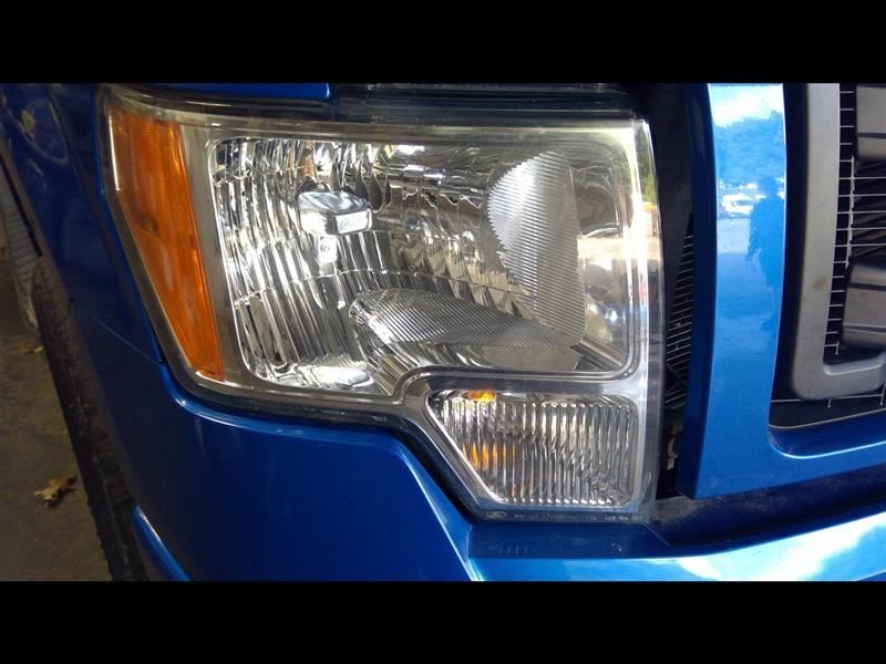 Passenger Headlight Halogen King Ranch Fits 09-14 FORD F150 PICKUP 1192424