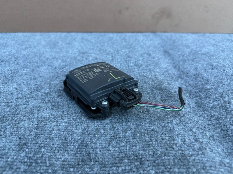 FORD MUSTANG GT 2015-2023 OEM LEFT DRIVER BLIND SPOT MODULE UNIT SENSOR ASSEMBLY