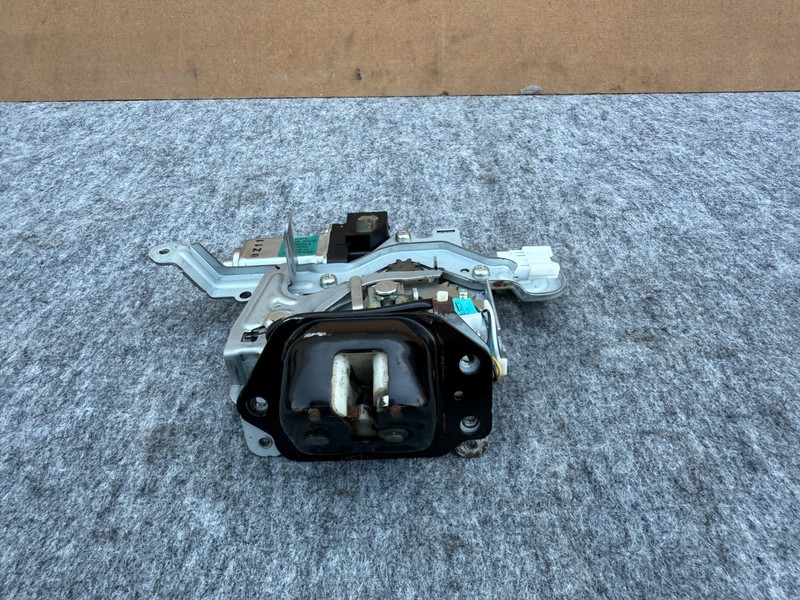 INFINITI FX35 FX50 09-17 OEM TRUNK LIFTGATE TAILGATE LATCH LOCK ACTUATOR MOTOR