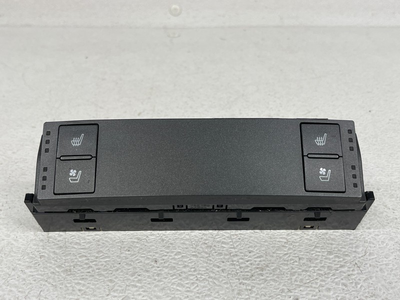 ⭐14-16 LEXUS IS250 IS350 FRONT SEAT HEAT / COOLED SWITCH TRIM PANEL OEM LOT2341