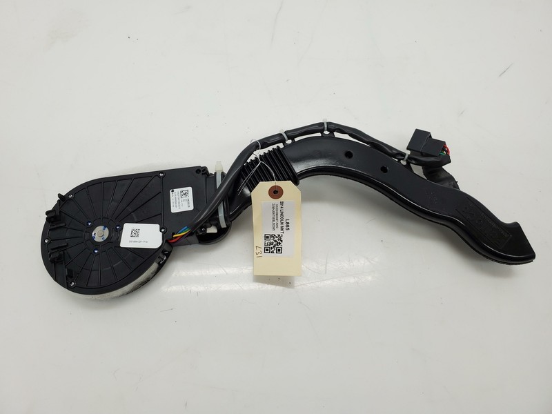 Front Right Seat Back Heater Blower Motor 8U5A-96600D42 2014 Lincoln MKT 10-2019