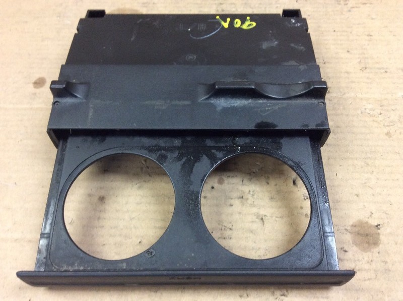 90 91 92 93 Accord Center Console Slide Out Cup Holder Assy Used OEM