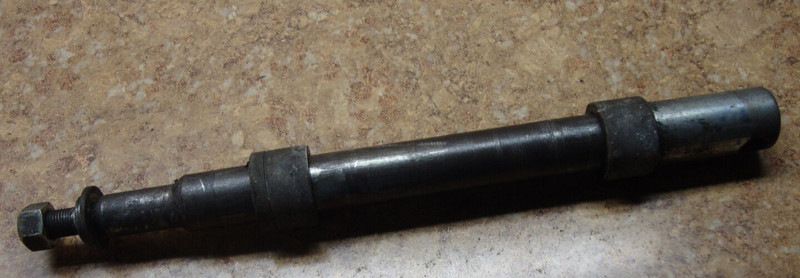 2001 Harley Davidson Electra Glide FLHTCI Front Axle Bolt Spacer Wheel Nut Rim